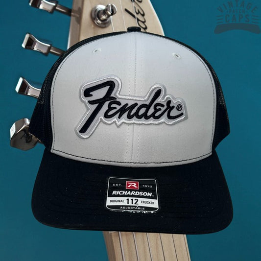 FENDER White/Black Patch Cap Guitar